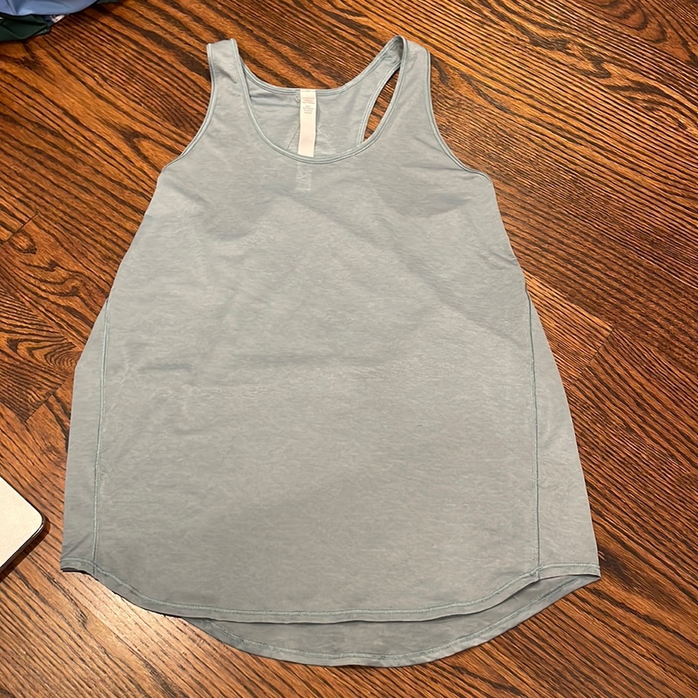 Lululemon tank top